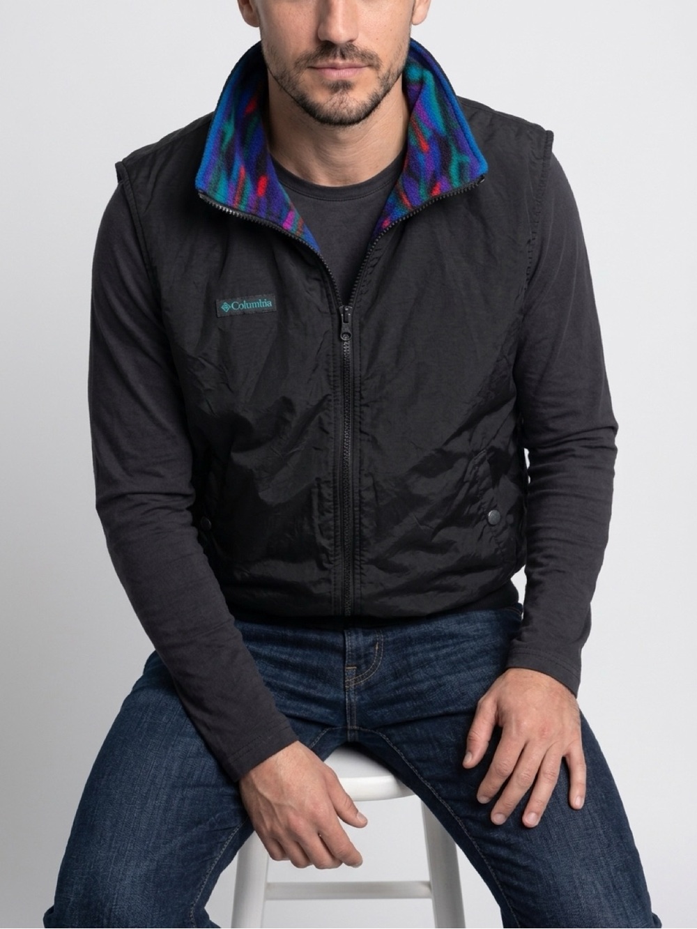 Columbia Black Men’s Zip-Up Shell Vest with Colorful Fleece Collar revesible.